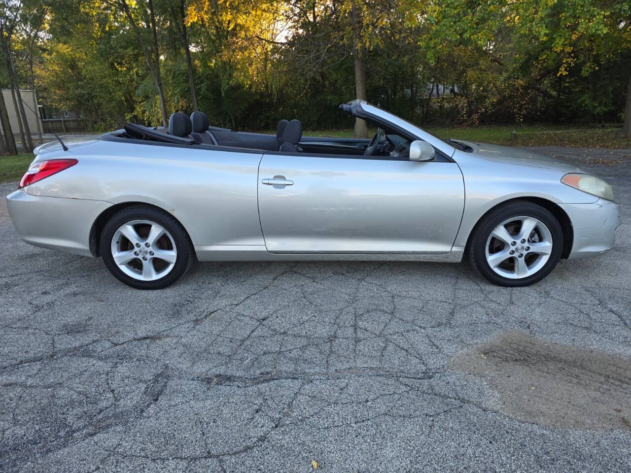 Used 2005 Toyota Solara SE FWD image 4