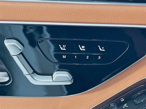Used 2022 Mercedes-Benz S 500 S 500 image 20