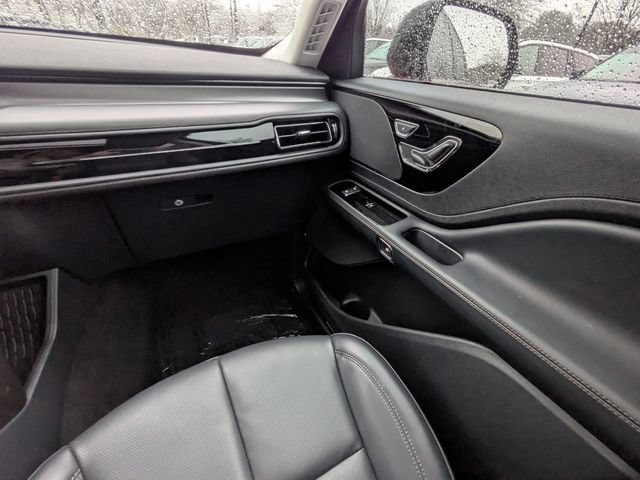 New 2025 Lincoln Aviator 2WD w/ Jet Appearance Package image 15