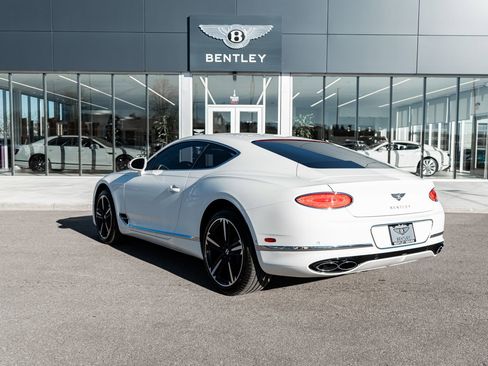 Used 2023 Bentley Continental GT Mulliner image 3