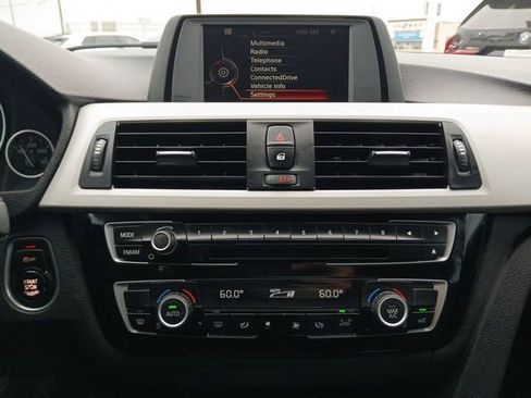 Used 2016 BMW 320i Sedan image 22