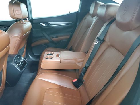 Used 2018 Maserati Ghibli image 49