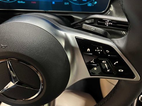 Used 2025 Mercedes-Benz C 300 4MATIC Sedan image 22