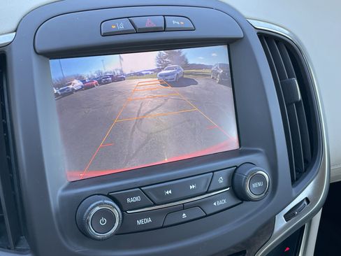 Used 2014 Buick LaCrosse Leather w/ Driver Confidence Package image 30