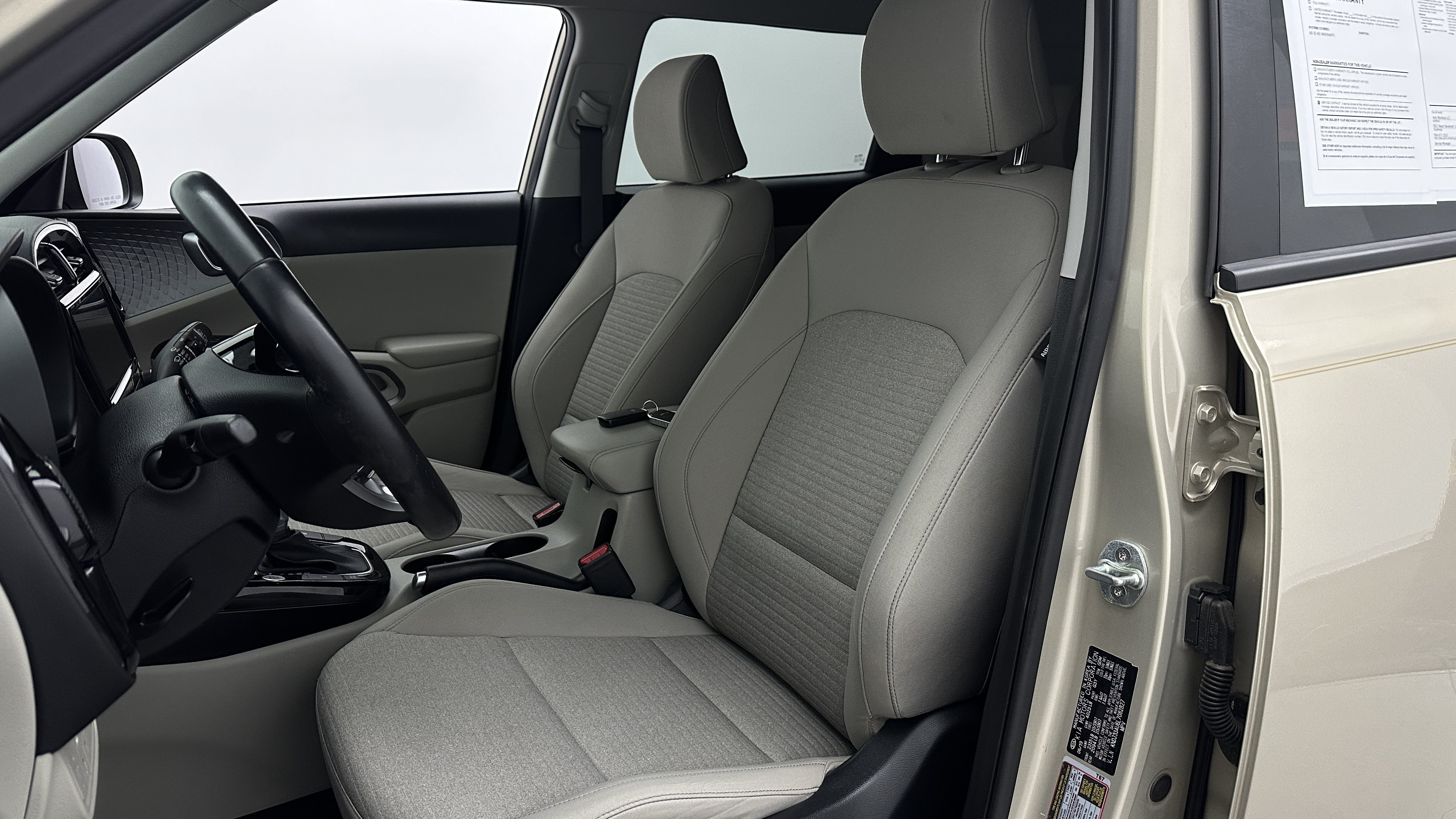 Used 2020 Kia Soul EX FWD image 16