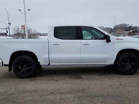 Certified 2023 Chevrolet Silverado 1500 RST image 9