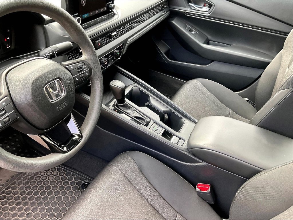 Used 2024 Honda Accord EX image 20