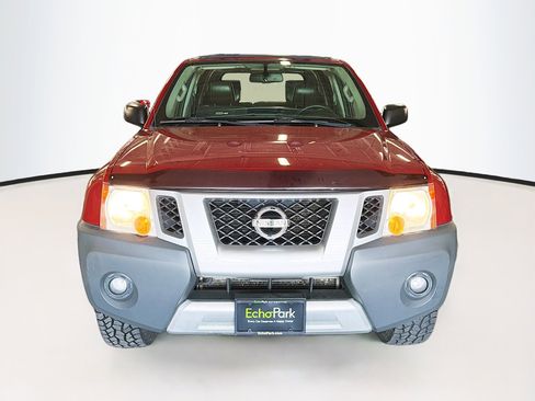 Used 2014 Nissan Xterra PRO-4X w/ Pro-4x Leather Package AWD/4WD image 2