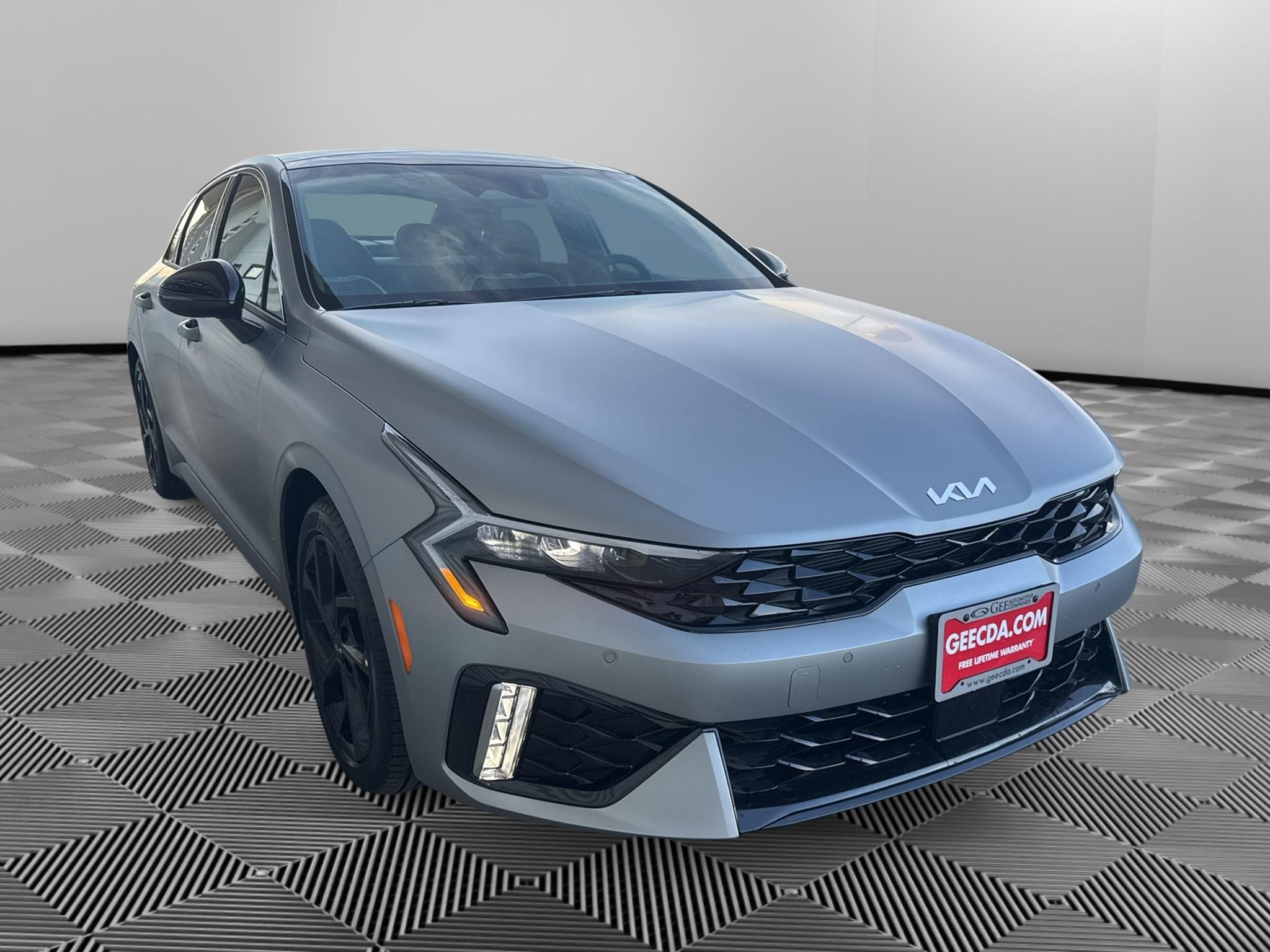 New 2027 Kia K5 GT-Line image 3