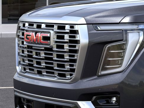New 2026 GMC Yukon Denali RWD image 13