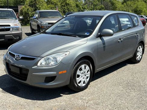 Used 2010 Hyundai Elantra GLS FWD image 26