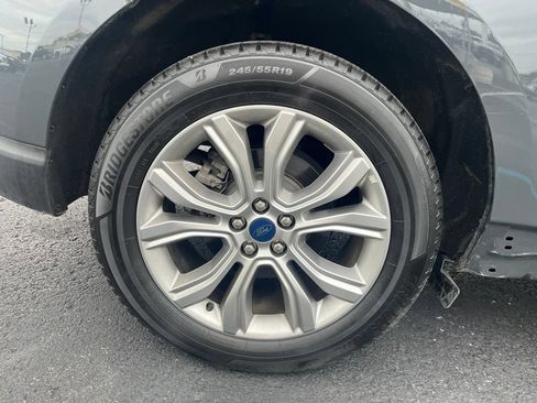 Used 2021 Ford Edge Titanium w/ Cargo Accessory Package FWD image 11
