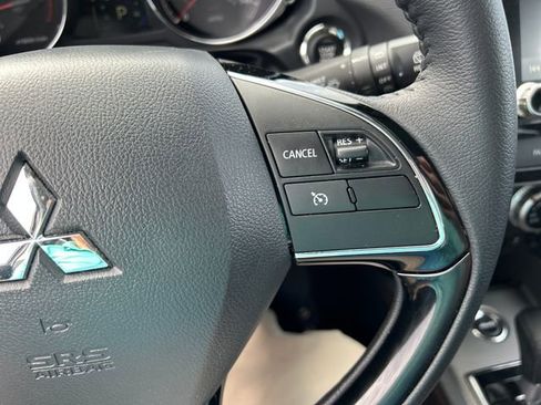 Used 2025 Mitsubishi Outlander Sport SE image 15