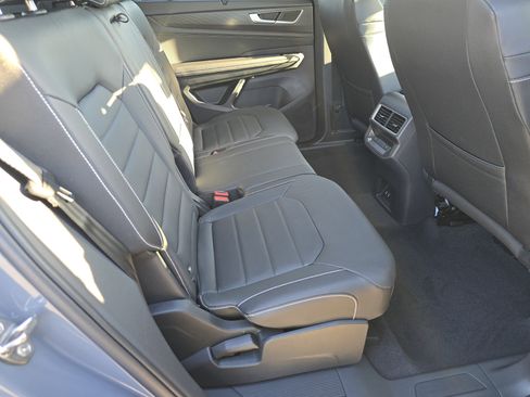 New 2026 Volkswagen Atlas Cross Sport SEL image 19