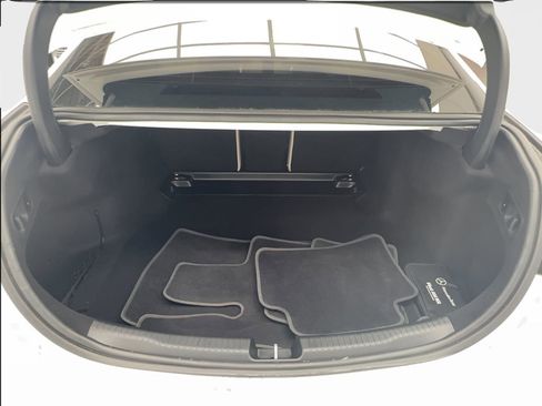 Used 2024 Mercedes-Benz C 300 Sedan image 27