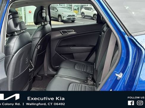 Used 2024 Kia Sportage SX FWD image 24