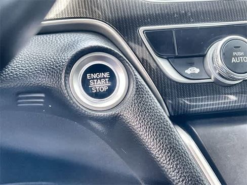 Certified 2018 Honda Accord Sport image 28