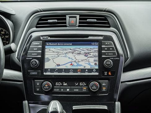 Used 2018 Nissan Maxima 3.5 SL w/ Interior Lighting Package FWD image 20