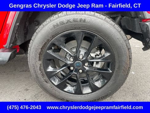 Certified 2025 Jeep Wrangler Unlimited Sahara AWD/4WD image 12