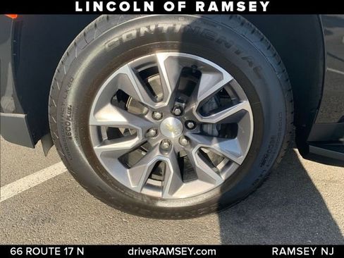 Used 2022 Chevrolet Tahoe LT w/ Luxury Package image 25