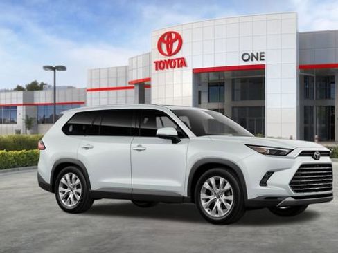 New 2026 Toyota Grand Highlander Limited image 15