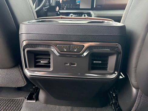 New 2026 GMC Sierra 2500 Denali Ultimate AWD/4WD image 33