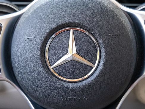 Used 2022 Mercedes-Benz GLE 350 image 25