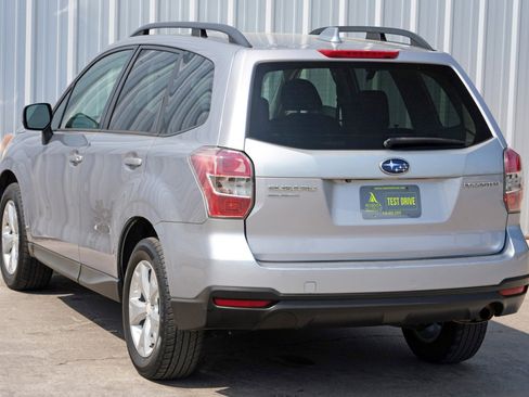 Used 2016 Subaru Forester 2.5i Premium w/ All-Weather Package image 45