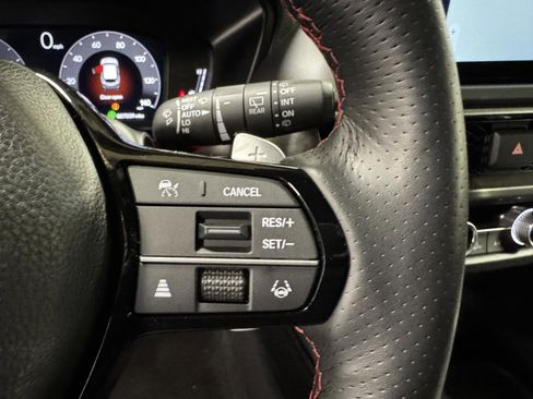 Certified 2025 Acura ADX A-Spec image 17