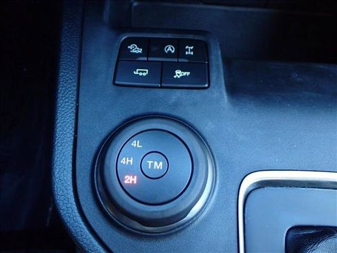 Used 2020 Ford Ranger XLT w/ FX4 Off-Road Package image 18