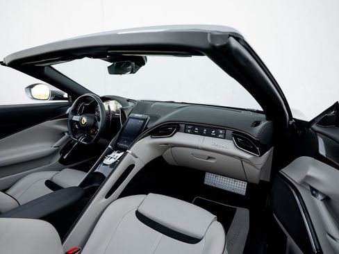Certified 2024 Ferrari Roma Spider image 21