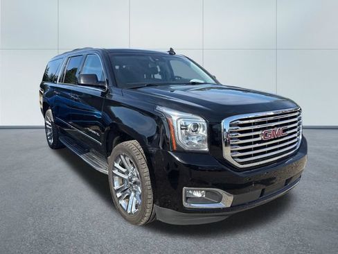 Used 2018 GMC Yukon XL SLT w/ Premium Edition AWD/4WD image 5