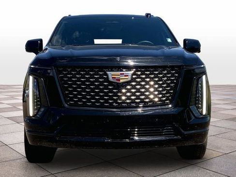 Used 2025 Cadillac Escalade ESV Premium Luxury w/ Touring Package AWD/4WD image 3