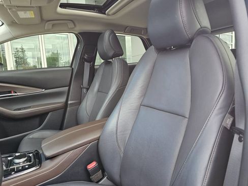 Used 2022 MAZDA CX-30 AWD 2.5 S w/ Premium Package image 60