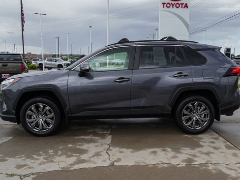 Certified 2023 Toyota RAV4 XLE Premium AWD/4WD image 5
