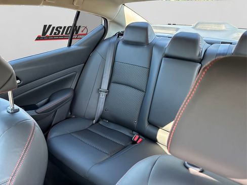 New 2025 Nissan Altima 2.5 SR image 18