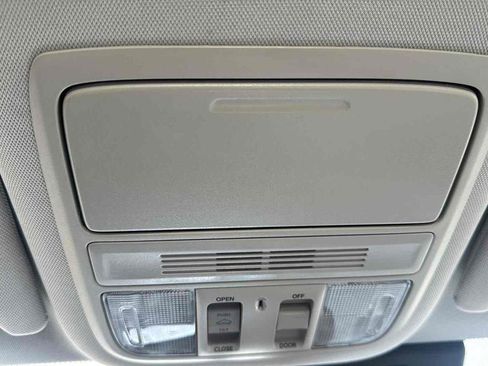 Used 2021 Honda Accord EX image 46