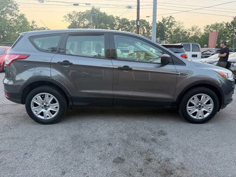 Used 2013 Ford Escape S FWD image 6