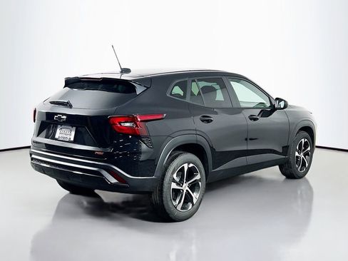 New 2026 Chevrolet Trax RS w/ Sunroof Package image 5