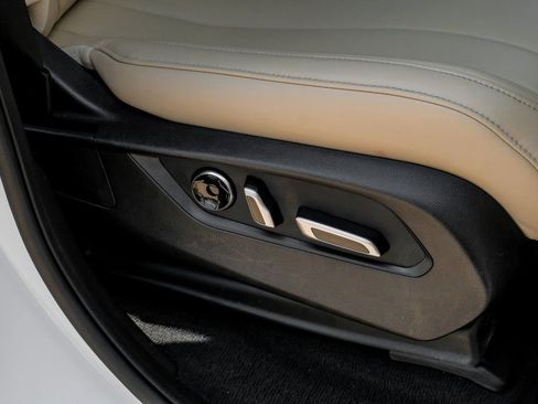 Used 2023 Acura MDX FWD image 35