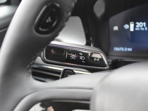 Certified 2024 Lincoln Corsair AWD image 18