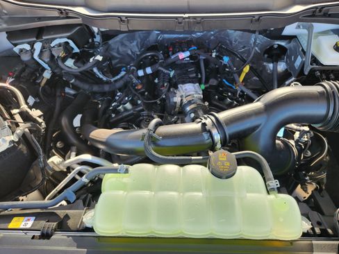 New 2026 Ford F150 XLT w/ Equipment Group 302A MID RWD image 21