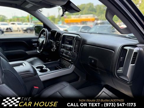 Used 2018 Chevrolet Silverado 1500 LTZ Z71 w/ Centennial Edition AWD/4WD image 29