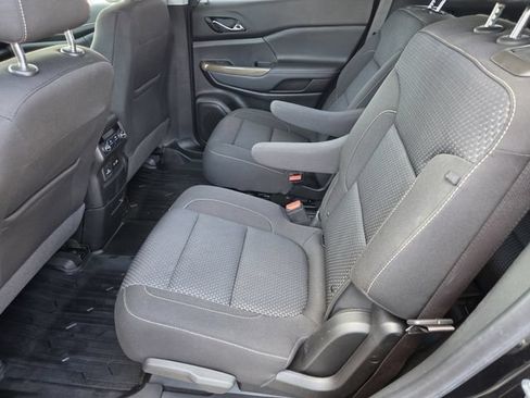 Used 2021 GMC Acadia SLE w/ Driver Convenience Package FWD image 14
