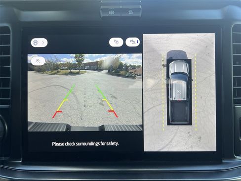 New 2026 Ford F250 Lariat w/ Black Appearance Package image 3