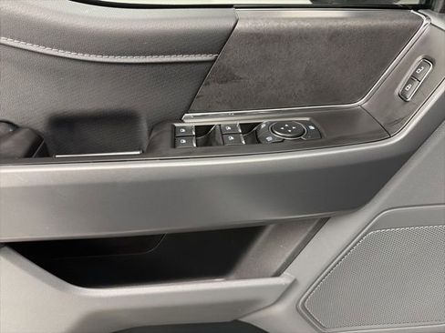 Used 2024 Ford F150 XLT w/ Mobile Office Package image 22