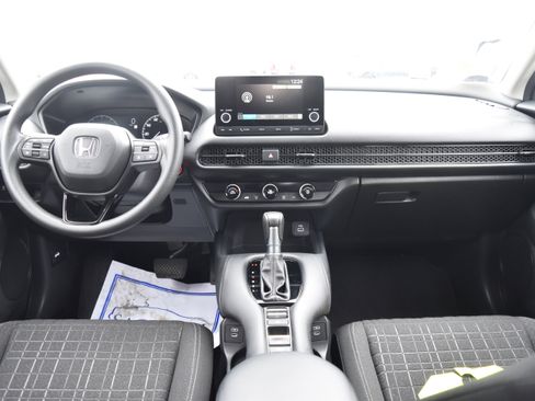 Certified 2024 Honda HR-V LX image 24