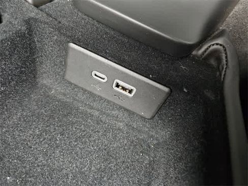 Used 2024 Chevrolet Corvette Z06 w/ Chrome Exterior Badge Package image 28