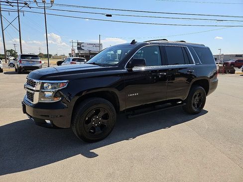 Used 2019 Chevrolet Tahoe LT AWD/4WD image 2
