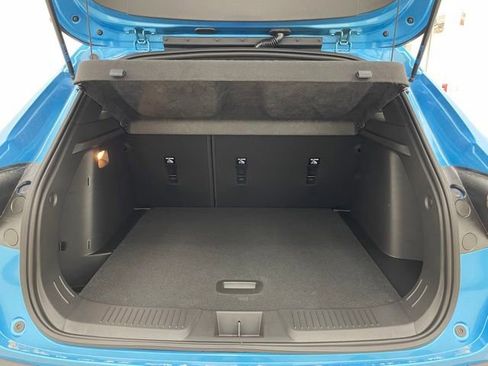 New 2026 Chevrolet Trax RS FWD image 13